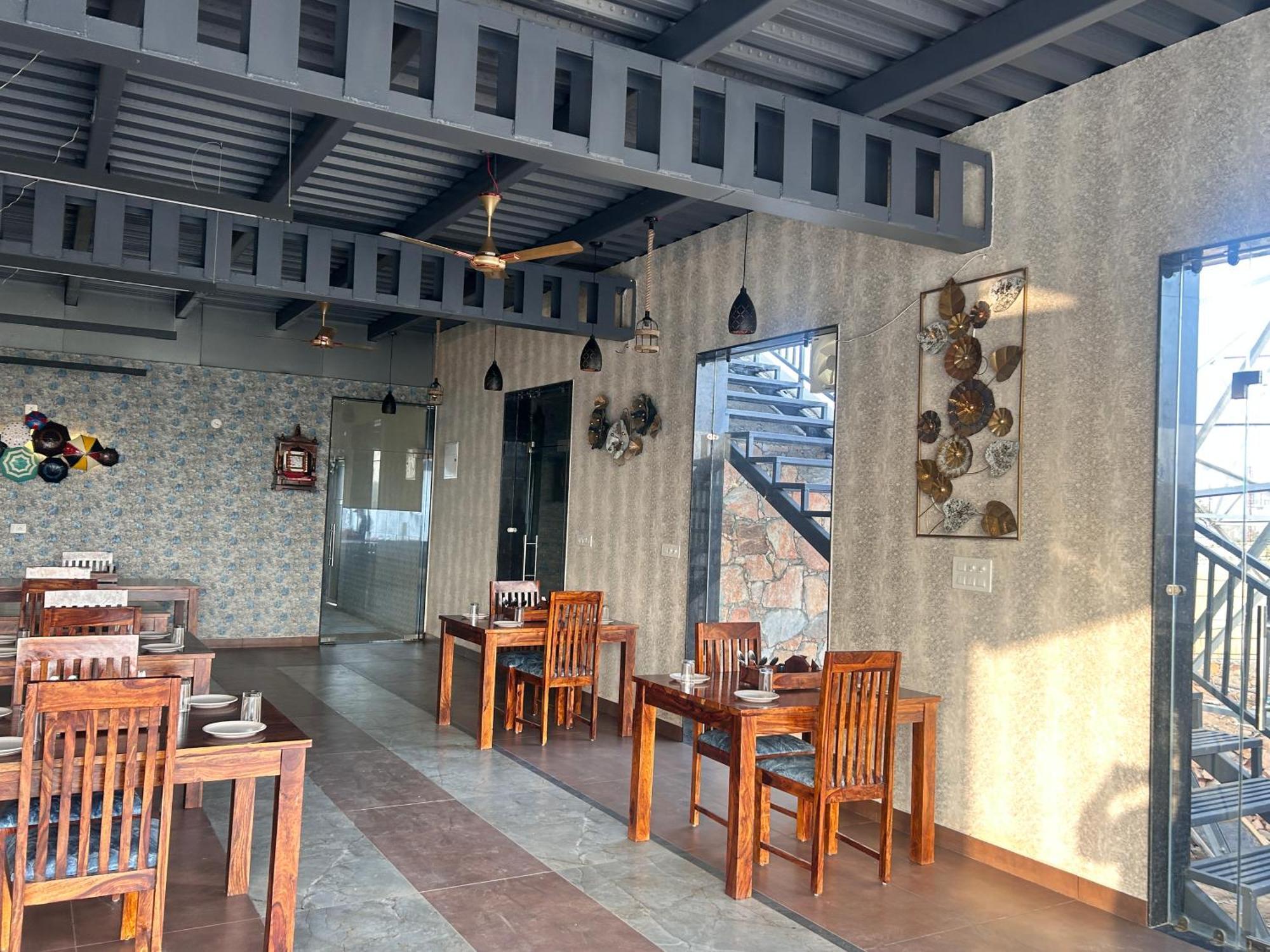 Royal Rajasthan Resort Sikar Zewnętrze zdjęcie