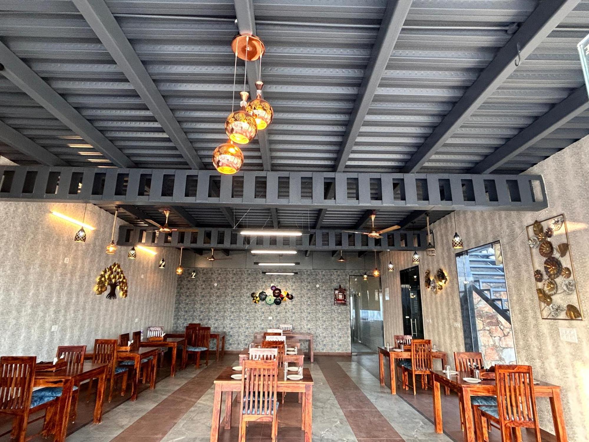 Royal Rajasthan Resort Sikar Zewnętrze zdjęcie
