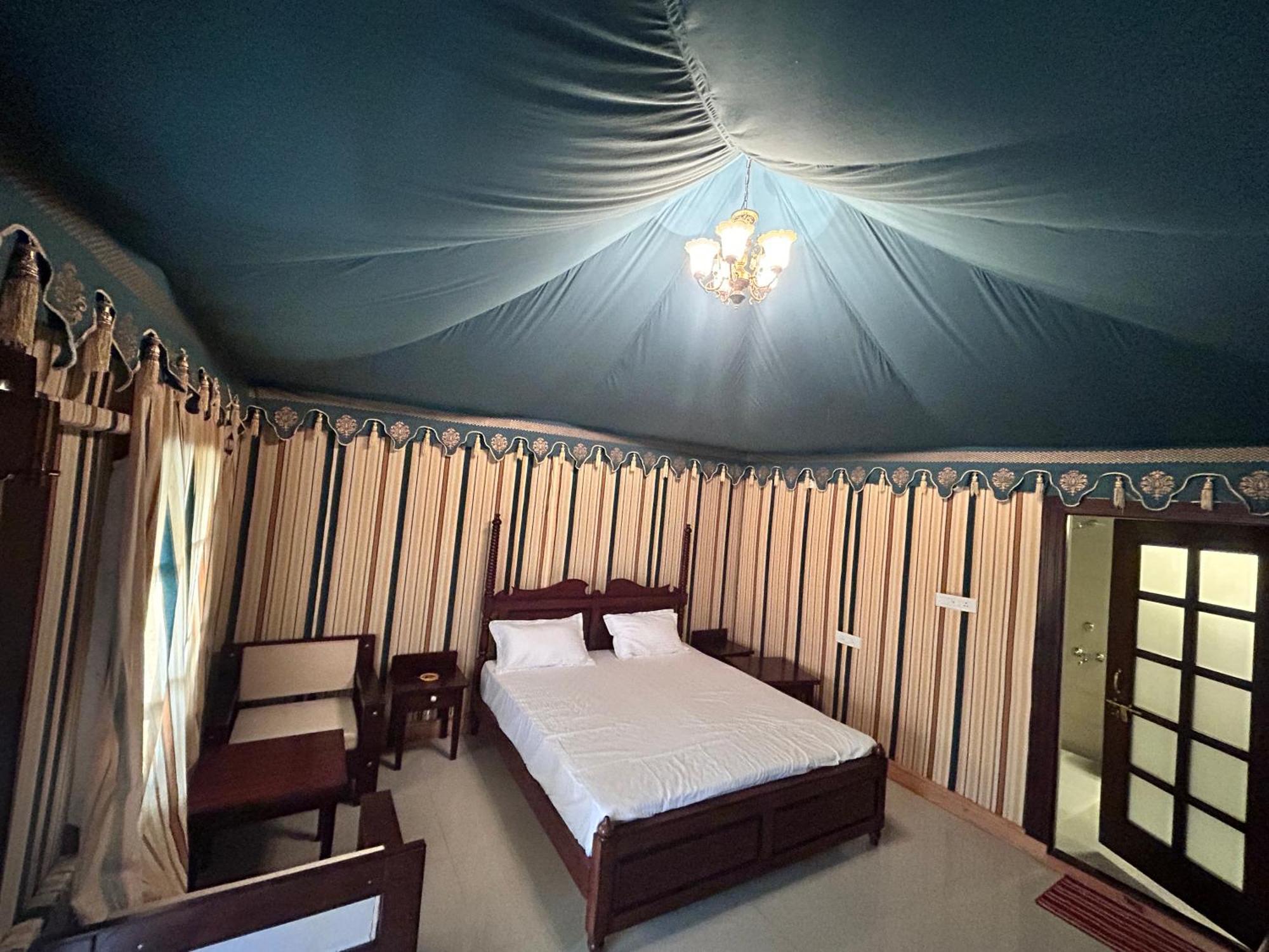 Royal Rajasthan Resort Sikar Zewnętrze zdjęcie