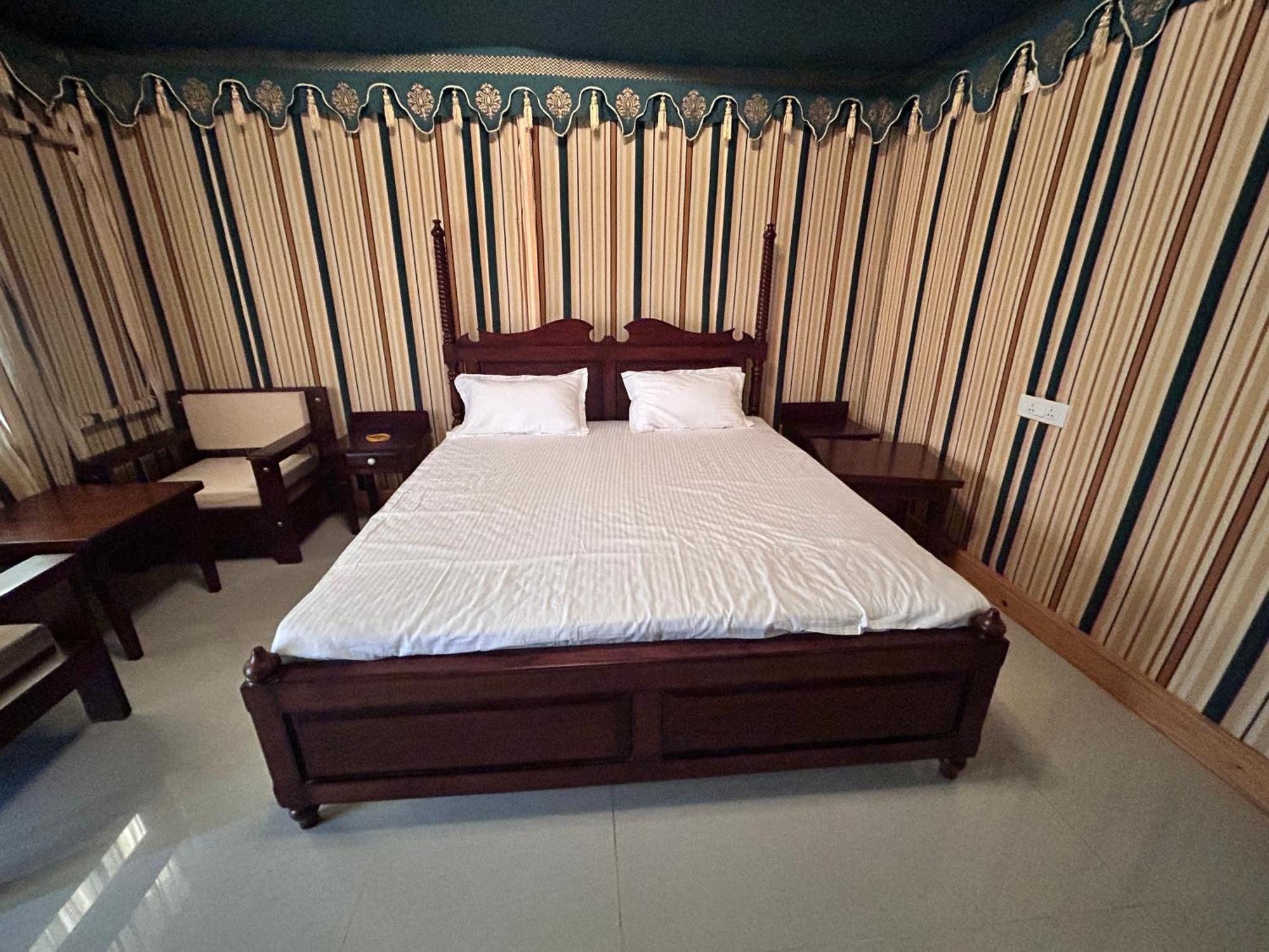 Royal Rajasthan Resort Sikar Zewnętrze zdjęcie