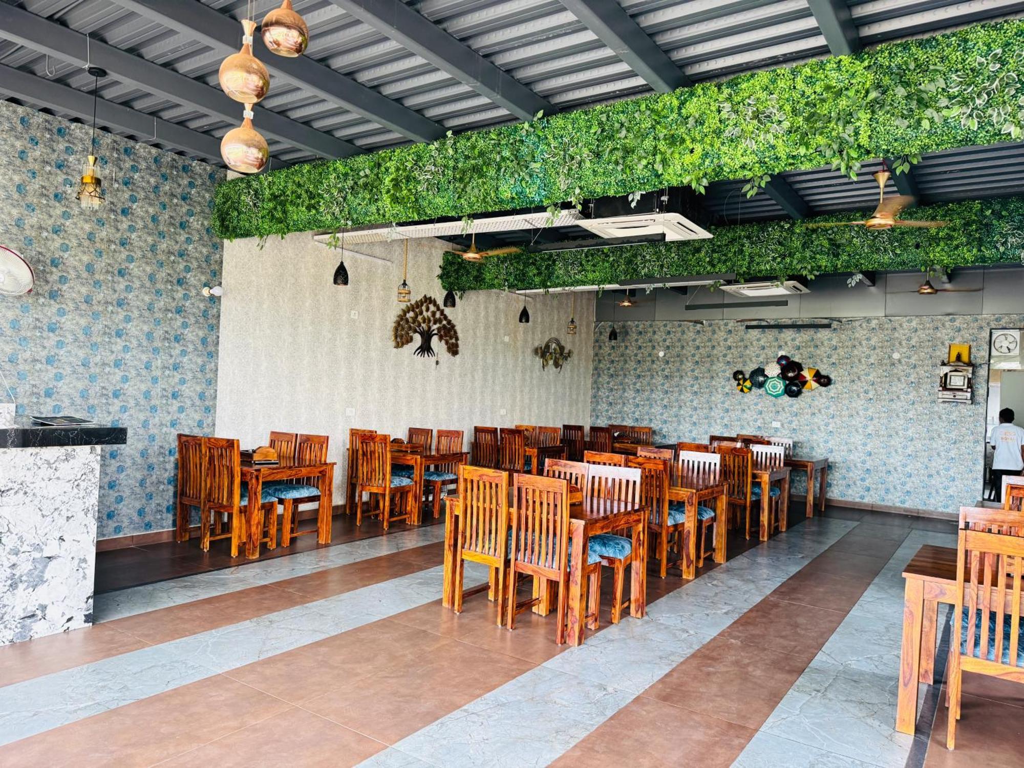 Royal Rajasthan Resort Sikar Zewnętrze zdjęcie