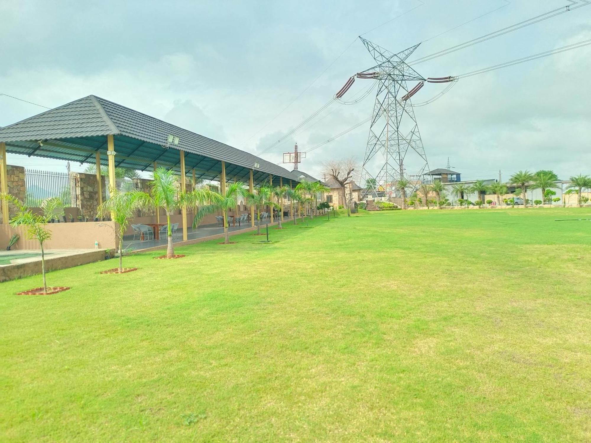 Royal Rajasthan Resort Sikar Zewnętrze zdjęcie