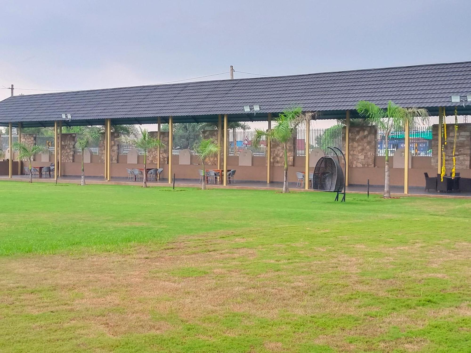 Royal Rajasthan Resort Sikar Zewnętrze zdjęcie