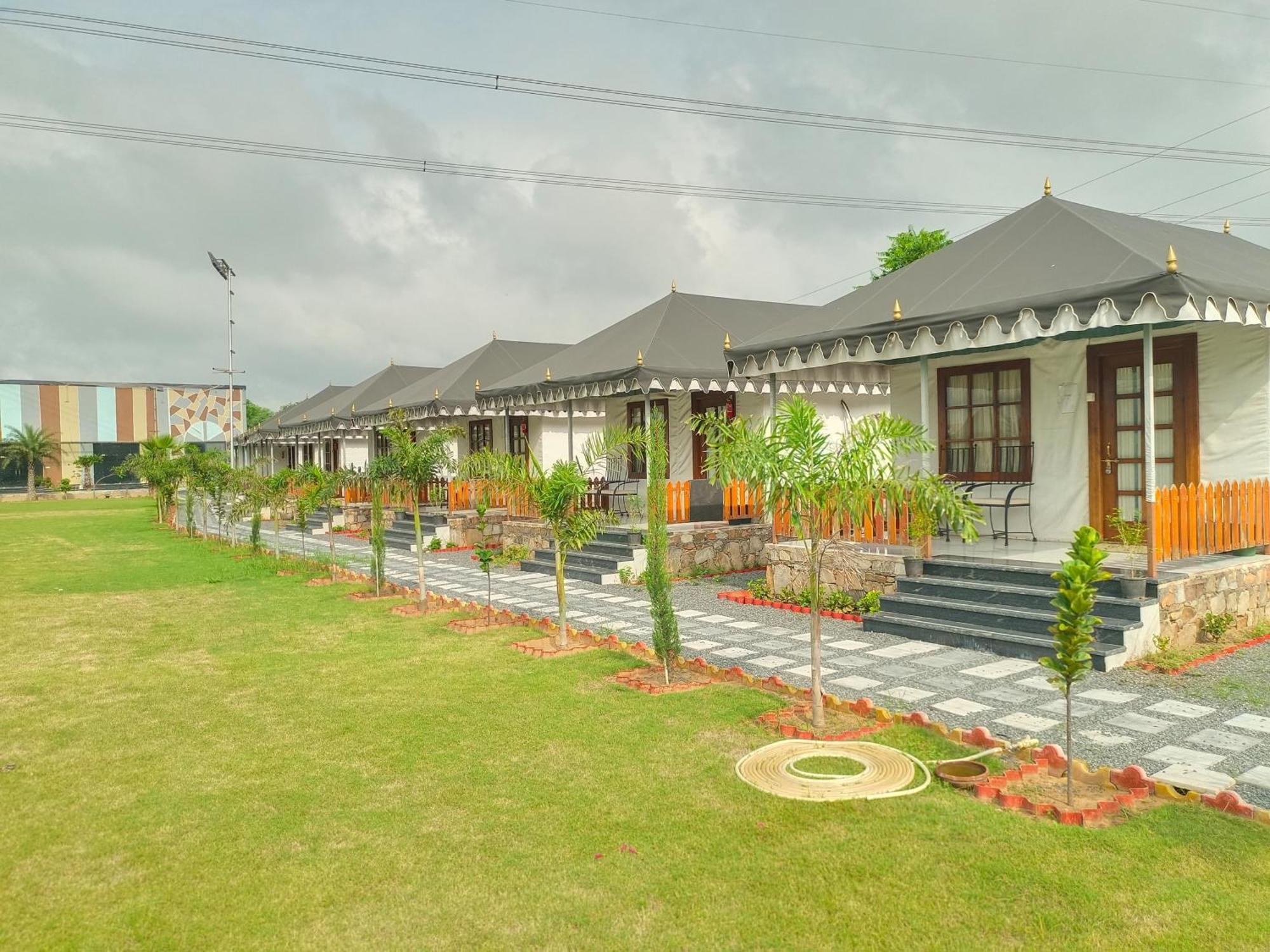 Royal Rajasthan Resort Sikar Zewnętrze zdjęcie